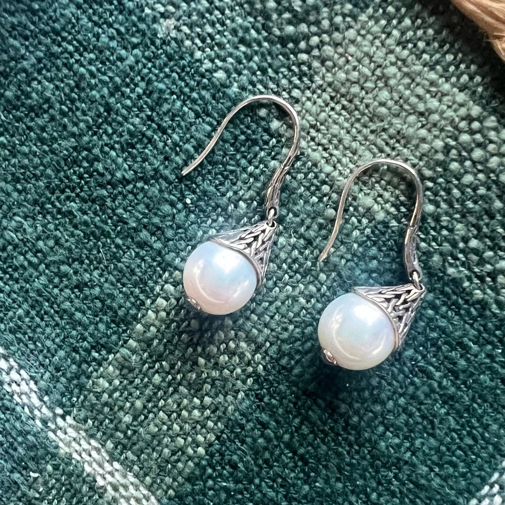 John Hardy Classic Chain Pearl Drop Earrings